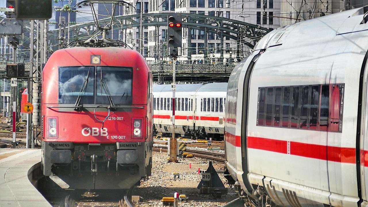 激しい渋滞をスマートに回避する公共交通カードの賢い使い方と快適な移動ルートの選び方